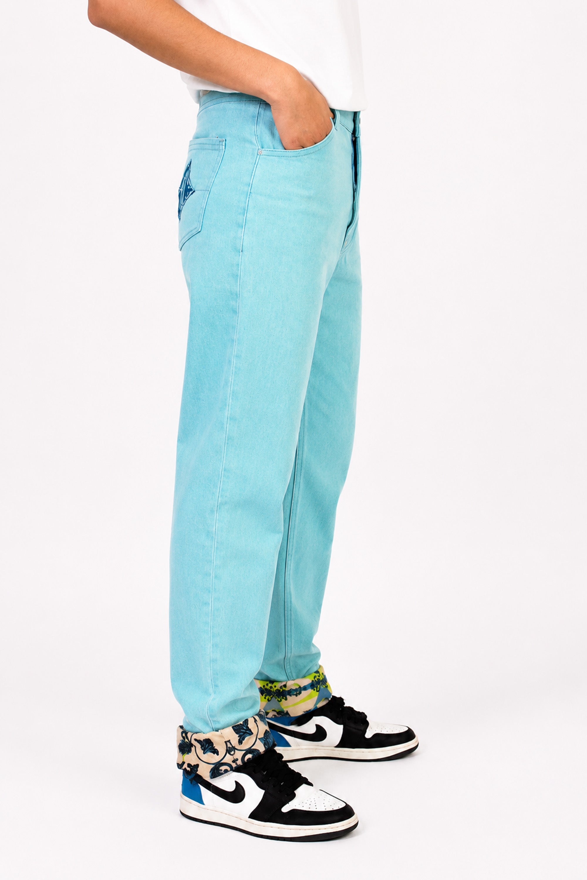 SKY BLOOM DENIM PANTS ByCORTÉS